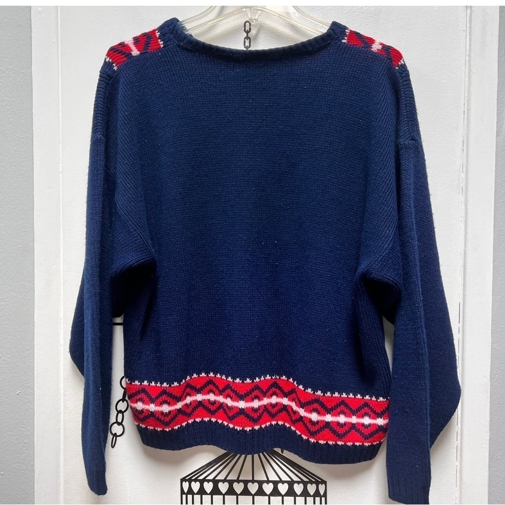 Vintage blue & red round neck pull over sweater - Picture 2 of 4